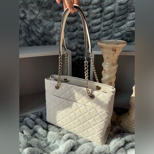 Kate Spade Emelyn Quilted Leather Chain Tote Cream | Gold Chain Strap | EUC